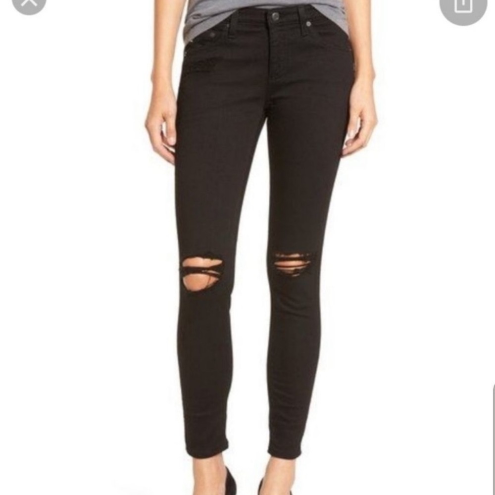 AG women’s super skinny distressed black jean size 24